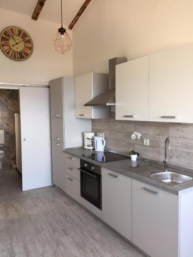 Apartments Novum Нови Винодолски Екстериор снимка